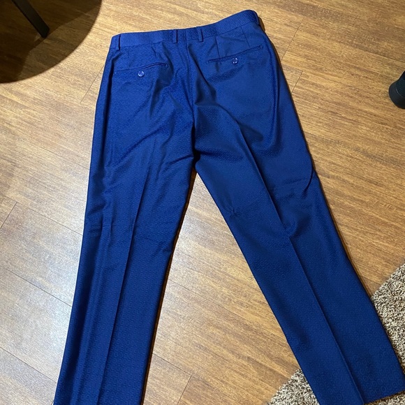 Berragamo men suit - Picture 4 of 8